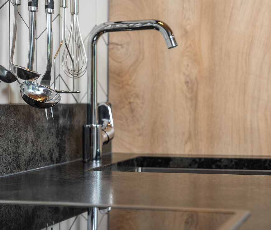 24 by AvenidA | 3-Schlafzimmer Penthouse mit privater Sauna